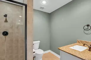 1423 Colorado St, Houston, TX 77007 - Photo 22