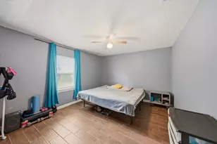 7511 Arnim St, Houston, TX 77087 - Photo 10