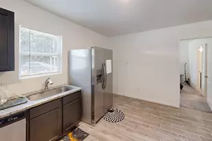 761 Plum Tree, Livingston, TX 77351 - Photo 10