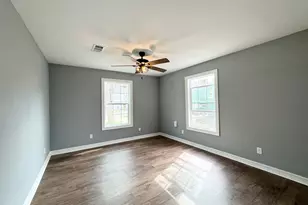 409 S 9th St, Crockett, TX 75835 - Photo 14