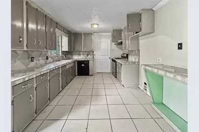 3413 Oleander Avenue, Texas City, TX 77590 - Photo 8