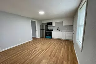 1014 W 5th St, Freeport, TX 77541 - Photo 2