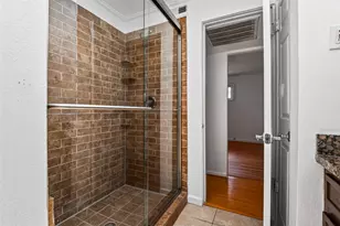 3271 Sul Ross St, Houston, TX 77098 - Photo 22