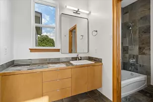 1711 W 13th St, Houston, TX 77008 - Photo 24