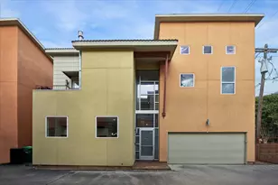 1711 W 13th St, Houston, TX 77008 - Photo 2