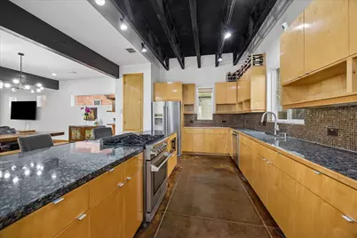 1711 W 13th Street, Houston, TX 77008 - Photo 10