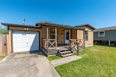 420 17th Avenue N, Texas City, TX 77590 - Photo 2