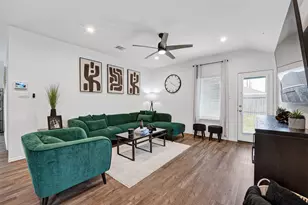24318 Pebble Cres Ln, Spring, TX 77373 - Photo 8