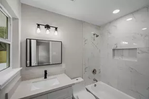 1917 Elmview Dr, Houston, TX 77080 - Photo 18