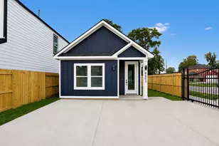 8403 Caddo Rd St, Houston, TX 77078 - Photo 24