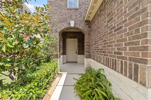 16451 Rosary Pea Pl, Conroe, TX 77385 - Photo 4