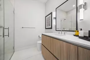1711 Allen Pkwy, Houston, TX 77019 - Photo 16