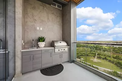1711 Allen Parkway #2106, Houston, TX 77019 - Photo 18