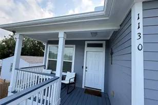 1130 10th St, Dickinson, TX 77539 - Photo 4