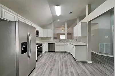 12234 Innisfall Circle, Tomball, TX 77377 - Photo 4