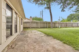 3127 Wagon Trail Dr, Sugar Land, TX 77479 - Photo 24
