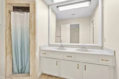 3127 Wagon Trail Drive, Sugar Land, TX 77479 - Photo 14