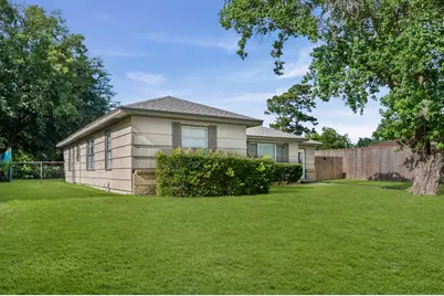 5532 Meadow Creek Lane, Houston, TX 77017 - Photo 20