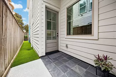 1606 Bonner East Street, Houston, TX 77007 - Photo 2