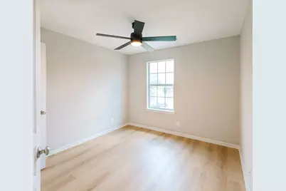 10922 Woodwind Shadows Drive, Cypress, TX 77433 - Photo 14