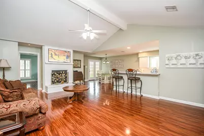 13819 Ivymount Drive, Sugar Land, TX 77498 - Photo 6