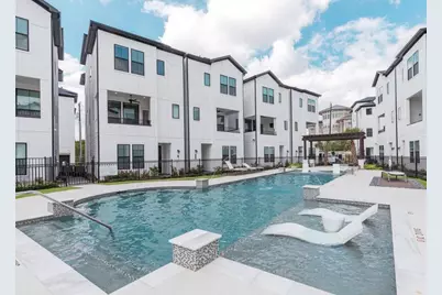 2804 Grand Fountains Drive #B, Houston, TX 77054 - Photo 30