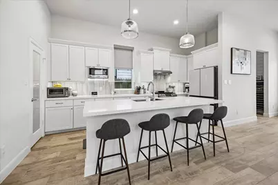 2804 Grand Fountains Drive #B, Houston, TX 77054 - Photo 12