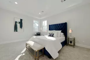 8318 Curry Rd, Houston, TX 77093 - Photo 10