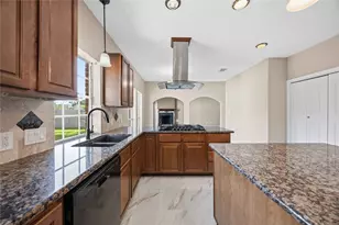 4712 Broadmoor Dr, League City, TX 77573 - Photo 12