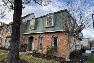 11002 Hammerly Blvd, Houston, TX 77043 - Photo 2