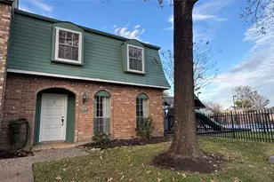 11002 Hammerly Blvd, Houston, TX 77043 - Photo 28