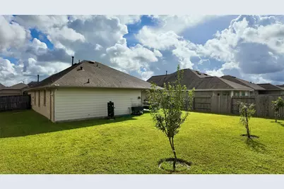 4928 Twin Summit Drive, Rosenberg, TX 77469 - Photo 8