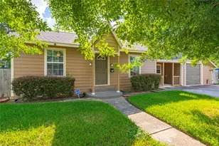 322 N Logan St, Texas City, TX 77590 - Photo 6