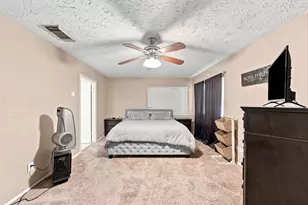 807 Highland Woods Dr, Highlands, TX 77562 - Photo 8