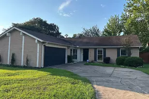 13814 Piping Rock Ln, Houston, TX 77077 - Photo 1