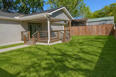 202 Wahl Street, Crosby, TX 77532 - Photo 28