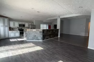 306 Flora Vista Dr, Houston, TX 77598 - Photo 10