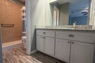 306 Flora Vista Dr, Houston, TX 77598 - Photo 12