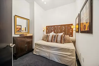 1600 Post Oak Boulevard #1007, Houston, TX 77056 - Photo 12