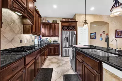 17219 Red Oak Bend Drive, Cypress, TX 77433 - Photo 10