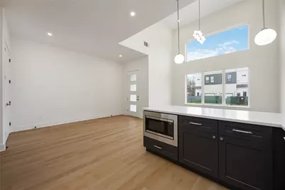 422 E 41 Street, Houston, TX 77022 - Photo 10