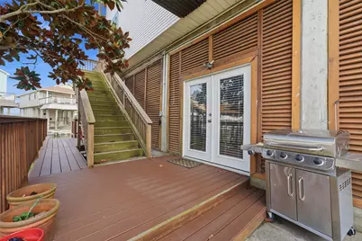 223 Kona Drive, Tiki Island, TX 77554 - Photo 30