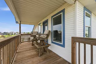 223 Kona Dr, Tiki Island, TX 77554 - Photo 24