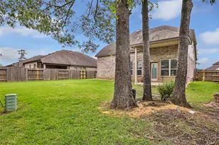 910 S Chamfer Way, Crosby, TX 77532 - Photo 10
