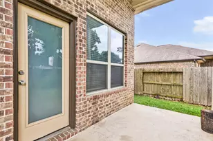 910 S Chamfer Way, Crosby, TX 77532 - Photo 12