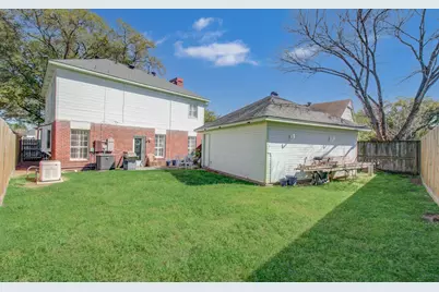 6807 Hollow Hearth Drive, Houston, TX 77084 - Photo 30