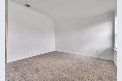 9011 Serene Haven Ln, Iowa Colony, TX 77583 - Photo 12