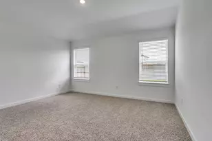9011 Serene Haven Ln, Iowa Colony, TX 77583 - Photo 8