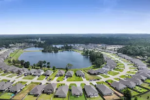 398 Shoreview Dr, Conroe, TX 77303 - Photo 32