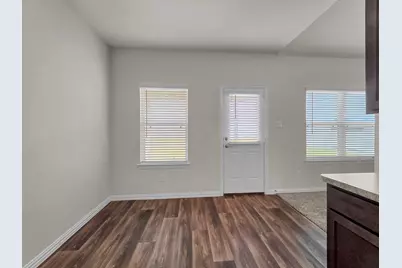 398 Shoreview Drive, Conroe, TX 77303 - Photo 14